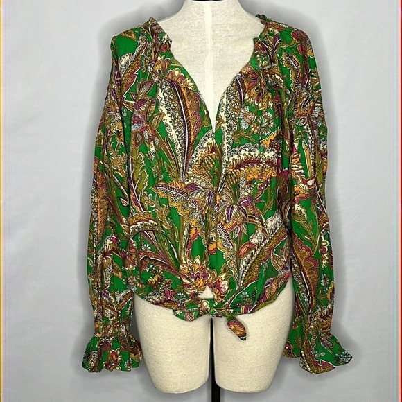 Love The Label Evelyn Top in Carmela Kelly Green - New With Tags - Size Medium - Picture 3 of 9